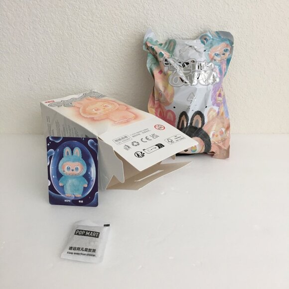 Pop Mart LABUBU BIG INTO ENERGY - HOPE  (US Seller) (Open Box) 100% Authentic - Picture 2 of 11